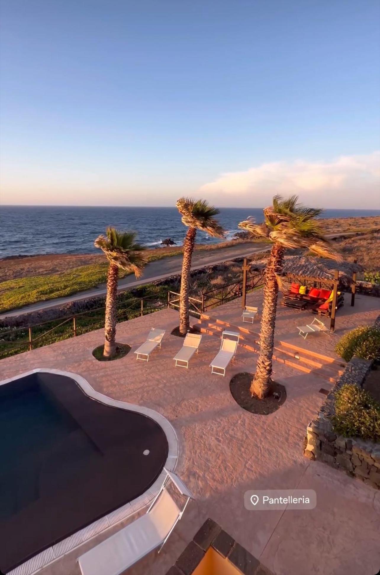 Hotel Bue Marino بانتيليريا المظهر الخارجي الصورة
